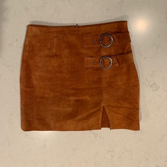 BlankNYC 100% Leather Skirt- Mustard/Camel Sz 25 - Picture 2 of 10